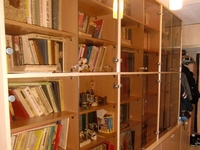 Шкафы для книг